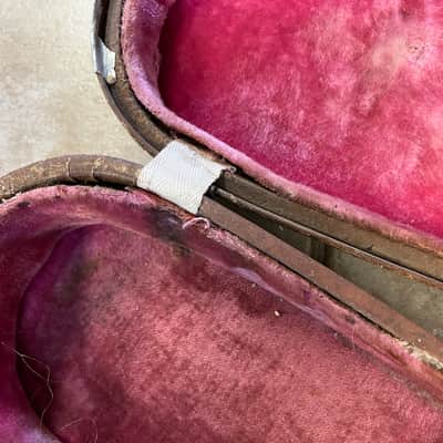 Vintage 1957 Gibson Les Paul 4 Latch Brown Case Pink Lining image 8