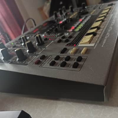 Roland MC-505 Groovebox 1998 - 2002 - Gray image 2