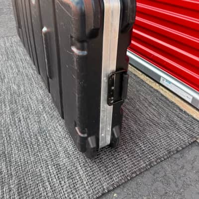 SKB ATA 88-Key Keyboard Synth Flight Case Hard Shell Road Case image 5