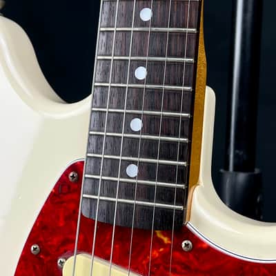 Fender Mustang Japan 2006-2008 - Olympic White image 5