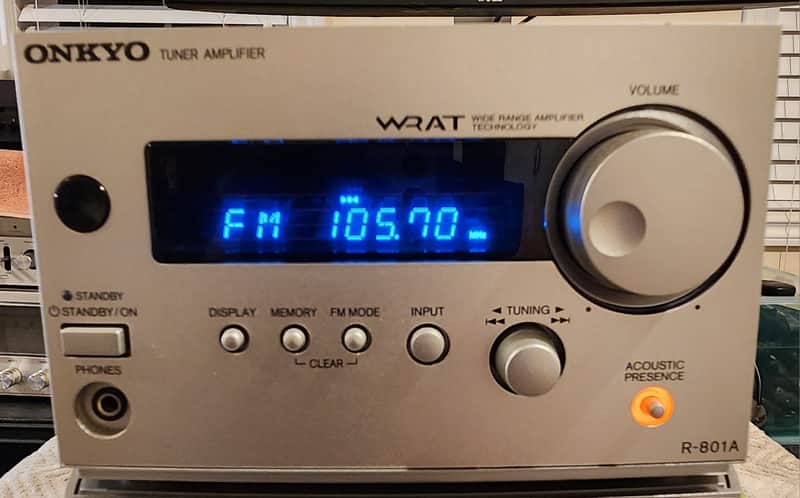 Onkyo Onkyo R-801A Stereo AM-FM Tuner Amplifier and CD recorder