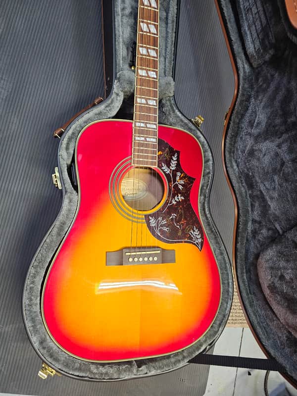 Epiphone Hummingbird 2010 - Cherry Sunburst image 1