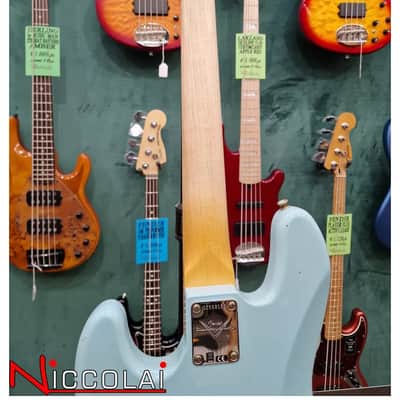 Fender Limited Edition Custom Shop 66 Jazz Bass Journeyman Rosewood Aged Daphne Blue 2023 image 15
