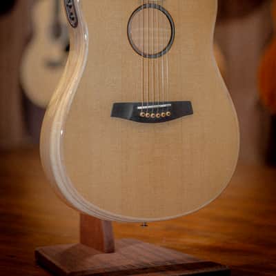 LR Baggs AEG-1 Acoustic electric Guitar Torrefied Spruce Top image 2