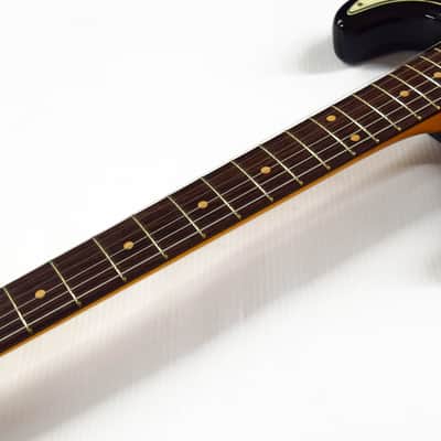 Fender American Vintage II '61 Stratocaster - 3-Color Sunburst image 8