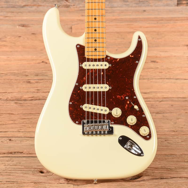 Fender American Professional II Stratocaster Olympic White 2020