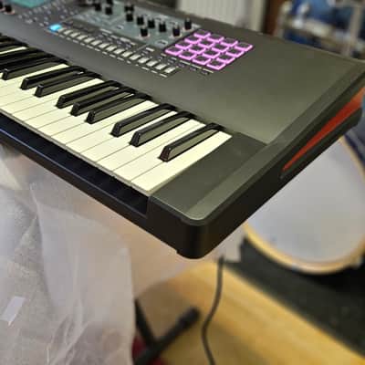 Roland Fantom 7EX 76-Key Workstation, Roland B-Stock. Full 2 yr warranty. MINT image 5