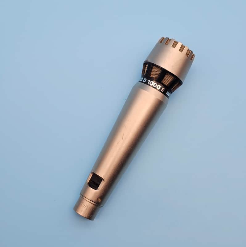 ☆Vintage 1970s AKG D1000E Dynamic Microphone - New Foam & Replacement Capsule Inside image 1