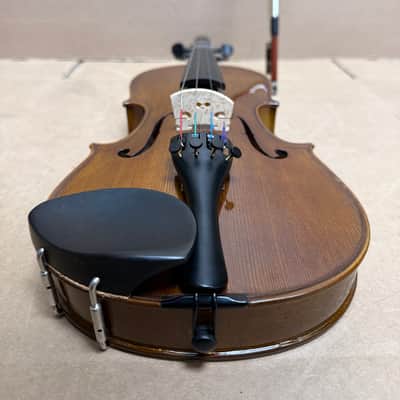 Cremona SV-175 1/2 Violin Outfit with Bow and Deluxe Hard Case (2007) image 6