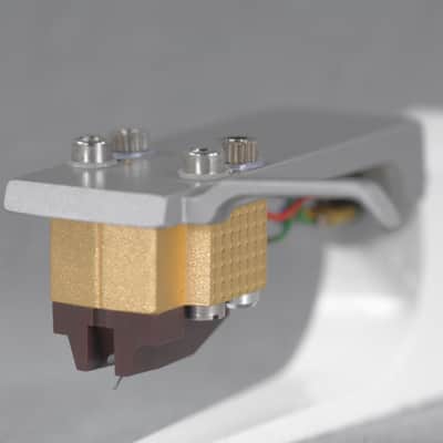 Denon DL-301 II Moving Coil Cartridge W/ Box In Excellent Condition image 5