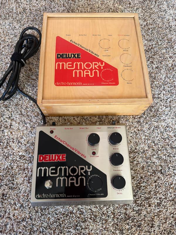 Electro-Harmonix Deluxe Memory Man Reissue