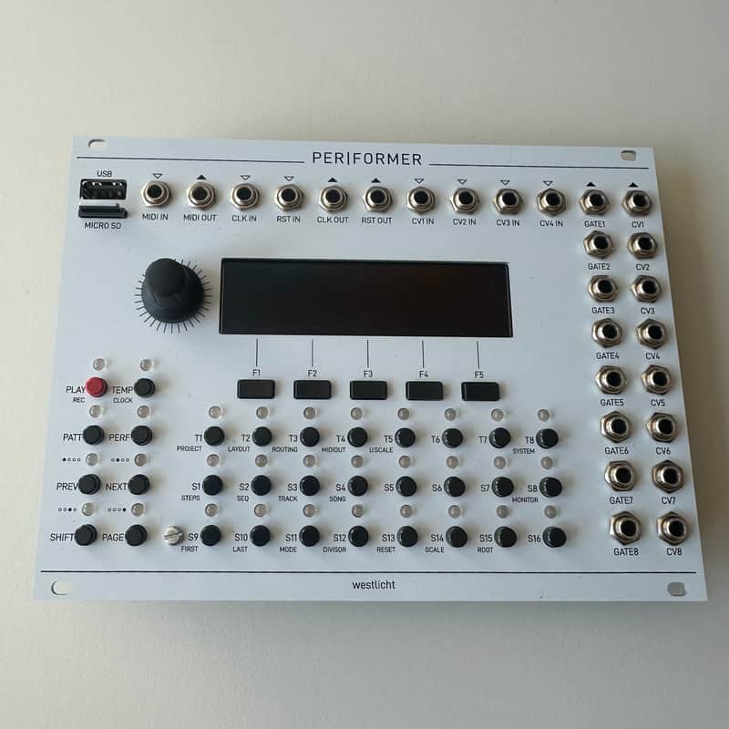 Westlicht Performer 2025 - White panel / Blue screen image 1