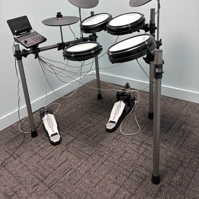 Simmons Titan 20 Electronic Drum Kit With Mesh Pads & Bluetooth Regular image 4