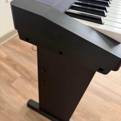 Casio CDP-135 88-Key Digital Piano 2010s - Black image 7