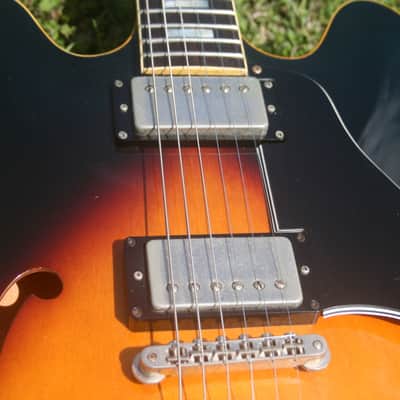 Greco SA-550 Vintage Semi-Hollowbody Guitar ES-335 1982 Sunburst