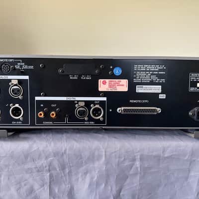 Sony PCM-2700A Digital Audio Tape Recorder image 3