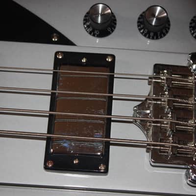 Epiphone Thunderbird bass Silverburst image 5