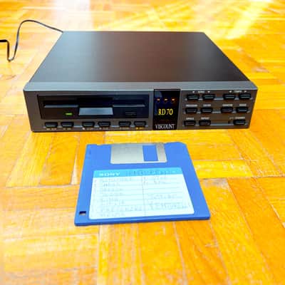 Viscount RD70 (Italy,1990s) Vintage MIDI Data Filer & Sequence Playback Unit (Floppy Disk MIDI Recorder)! image 12