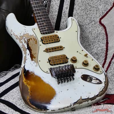 Fender Custom Shop Wild West White Lightning Stratocaster Floyd Rose HSH Rosewood Fingerboard 22 Frets Heavy Relic 2 Tone Sunburst 8.05 lbs image 8