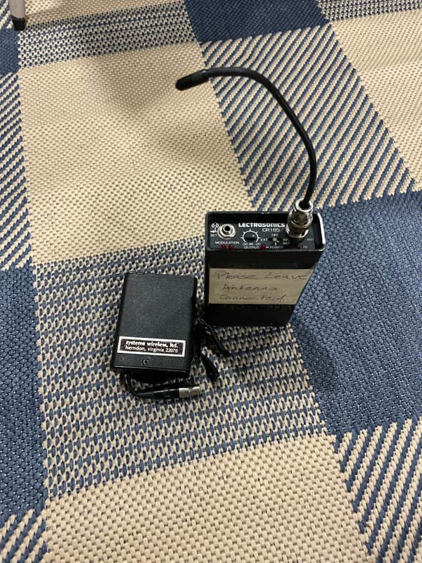 Lectrosonics CR185 Receiver + M185 Beltpack – Matching VHF Wireless System image 1