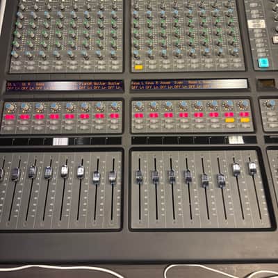 Solid State Logic Matrix SuperAnalogue 16-Channel Mixer 2008 - 2015 - Black image 4