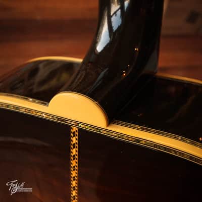 Gibson Custom Shop J-200 'Vine' Vintage Sunburst 2002 image 15