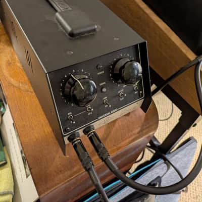 Universal Audio Solo/610 Desktop Tube Mic Preamp 2006 - Present - Black  UA Solo 610 image 1