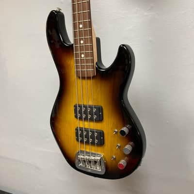 G&L L-2000 USA Tobacco Sunburst Bass image 3