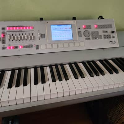 Korg M3 88 2010s - Gray image 5