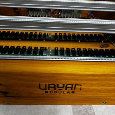 Uryan Modular 12U / 84HP tabletop Custom Series eurorack case 2021 - Light Oak image 3