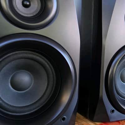 VINTAGE TECHNICS 3 WAY STEREO MUSIC SPEAKERS/100 WATTS EACH image 5