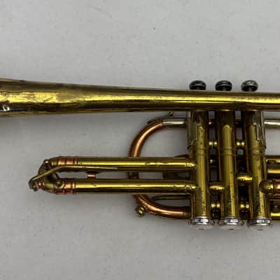 Getzen Super Deluxe Tone-Balanced Trumpet image 3