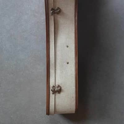 Vintage Cheney Hard Case 1950'S- 1960'S - Red interior. White and faux leather for dreadnought guitar image 13