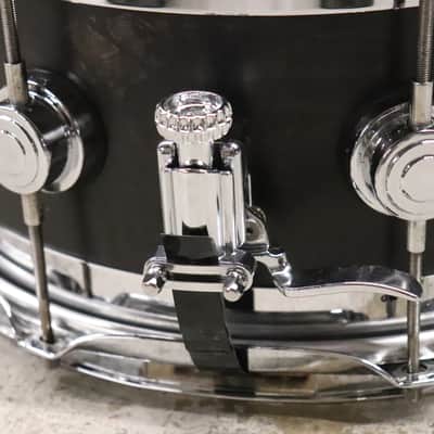 DW Collector's Series Sound Edge 7x13" Snare Drum Brass / Maple image 4
