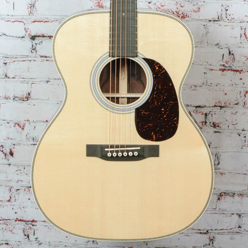 Martin Custom Shop 000-Size 14-Fret 28 Style - European Spruce/Wild Grain Rosewood - Natural image 1