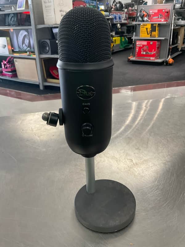 Blue Yeti Studio USB Mic Recording System Pack 2010s - Silver | Reverb