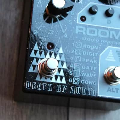 Death By Audio Rooms Stereo Reverb Black Sparkle image 6
