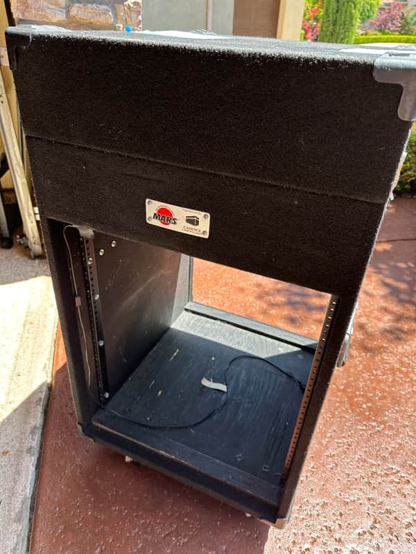 Cadence Road Case 2000’s - Black image 1