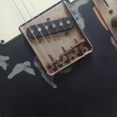 2008 Fender Joe Strummer Telecaster Road Worn Rusty , sent in a case image 2