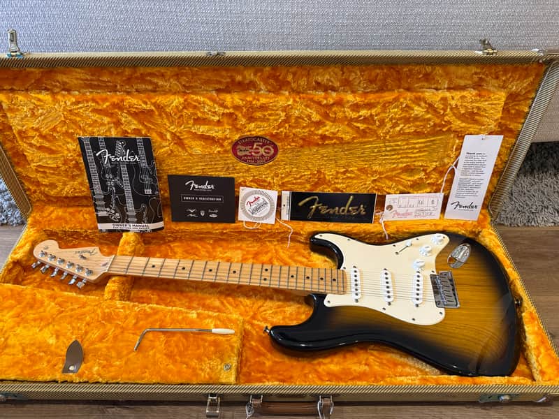 Fender 50th Anniversary American Stratocaster 2004 7lbs 5oz image 1