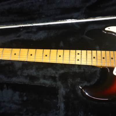 Fender " Dan Smith " 2 Knob SSS Stratocaster w/Case 1983 - Tobacco Burst image 3