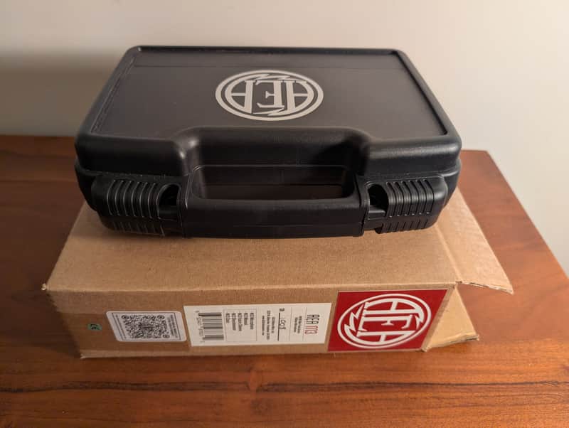AEA N13 Ribbon Microphone w| box image 1