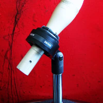 Vintage 1990's Shure SM-63 omni-directional microphone Low Z w mic clip Electro Voice 635A # 3 image 10