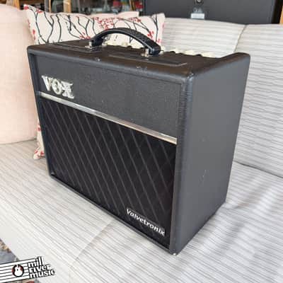 Vox VT20+ Guitar Modeling Amp Combo - Used image 1