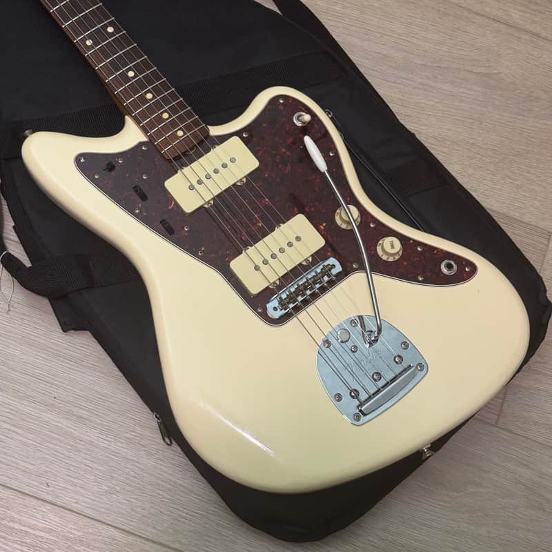 2022 Fender Vintera '60s Jazzmaster - Olympic White