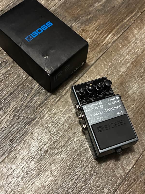 Boss IR-2 Amp & Cabinet