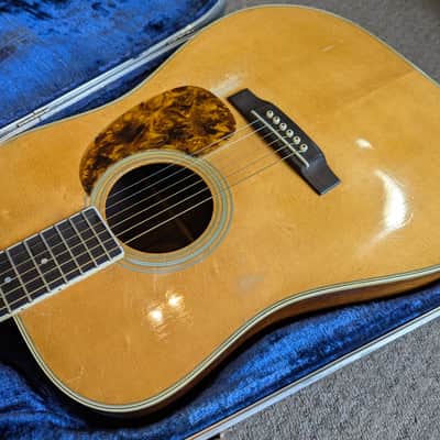 Martin D-35 1973 - Natural image 3