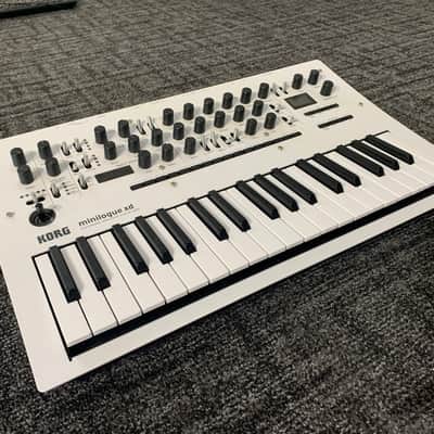 Korg Minilogue XD WHITE image 2