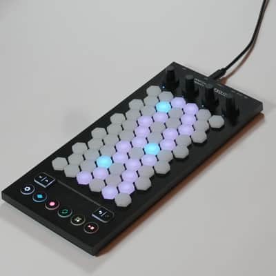 Intuitive Instruments Exquis 61-Key MPE MIDI and CV Controller image 1