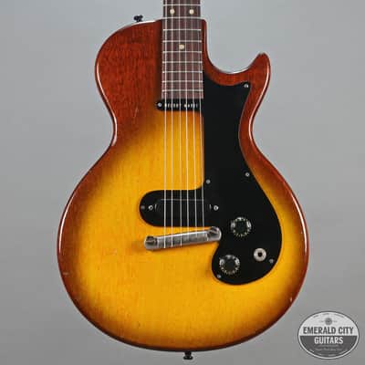 1959 Gibson Melody Maker 3/4 image 3